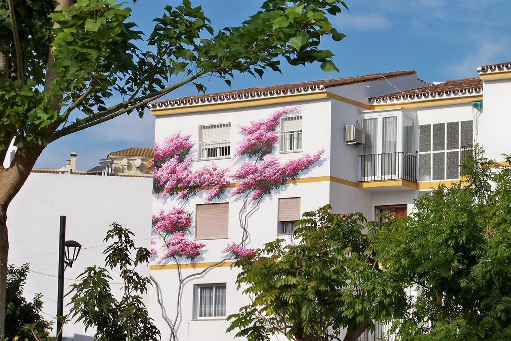 Apartamentos Miguel Angel Estepona Dış mekan fotoğraf